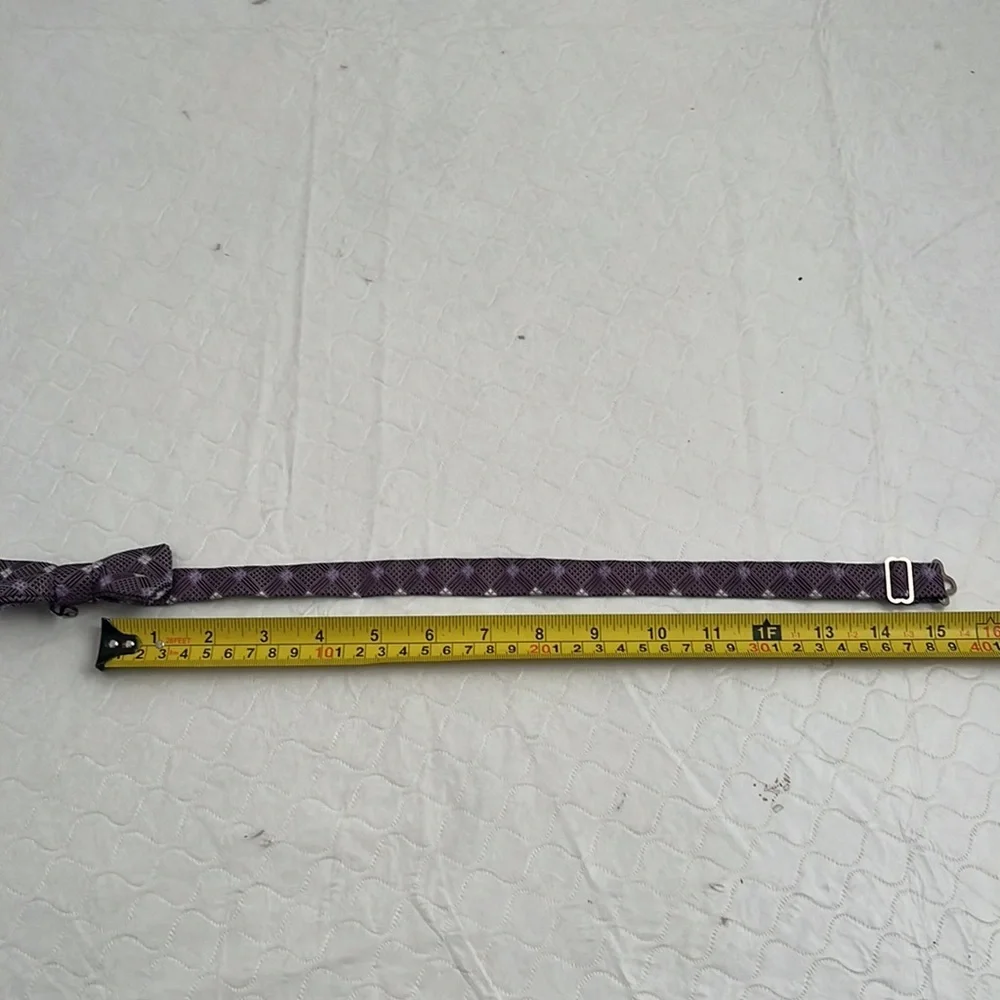 Plum purple pattern adjustable bow tie